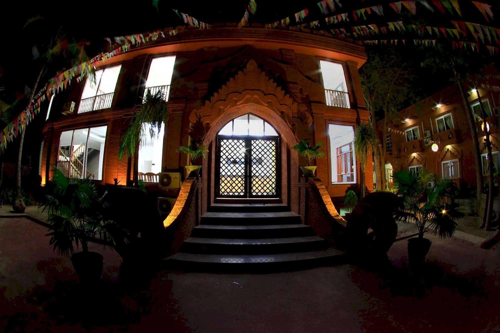 Hotel Sincere Smile Bagan New Bagan Exterior foto